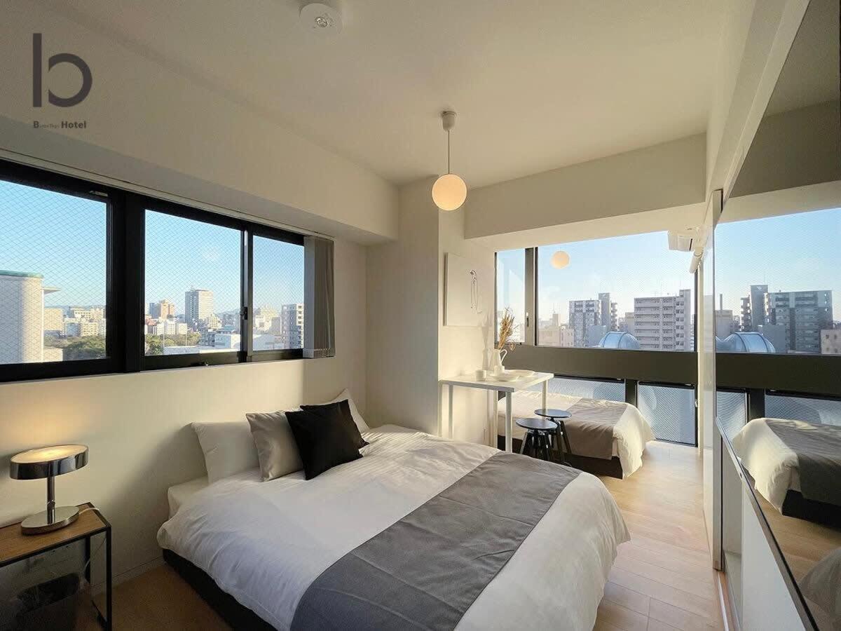 Bhotel Nekoyard - Comfortable Studio, Easy Walk To Peace Park Hiroshima Buitenkant foto